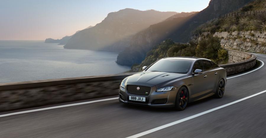  Jaguar XJR575 (X351) 2017 года  (WW) (фото 5 из 46)
